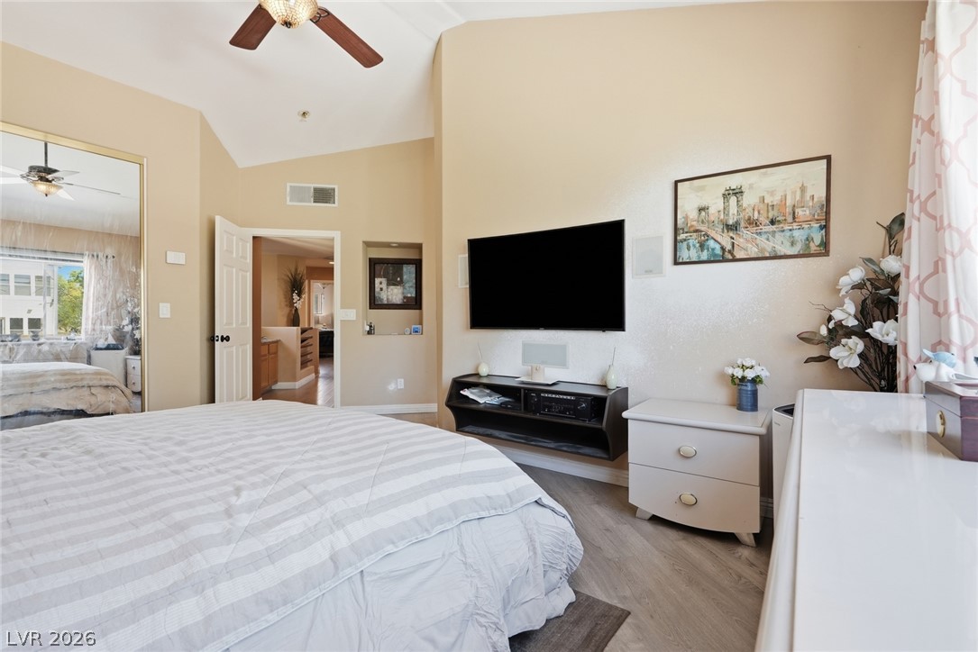 Photo 25 of 56, 1701 Estrella Street