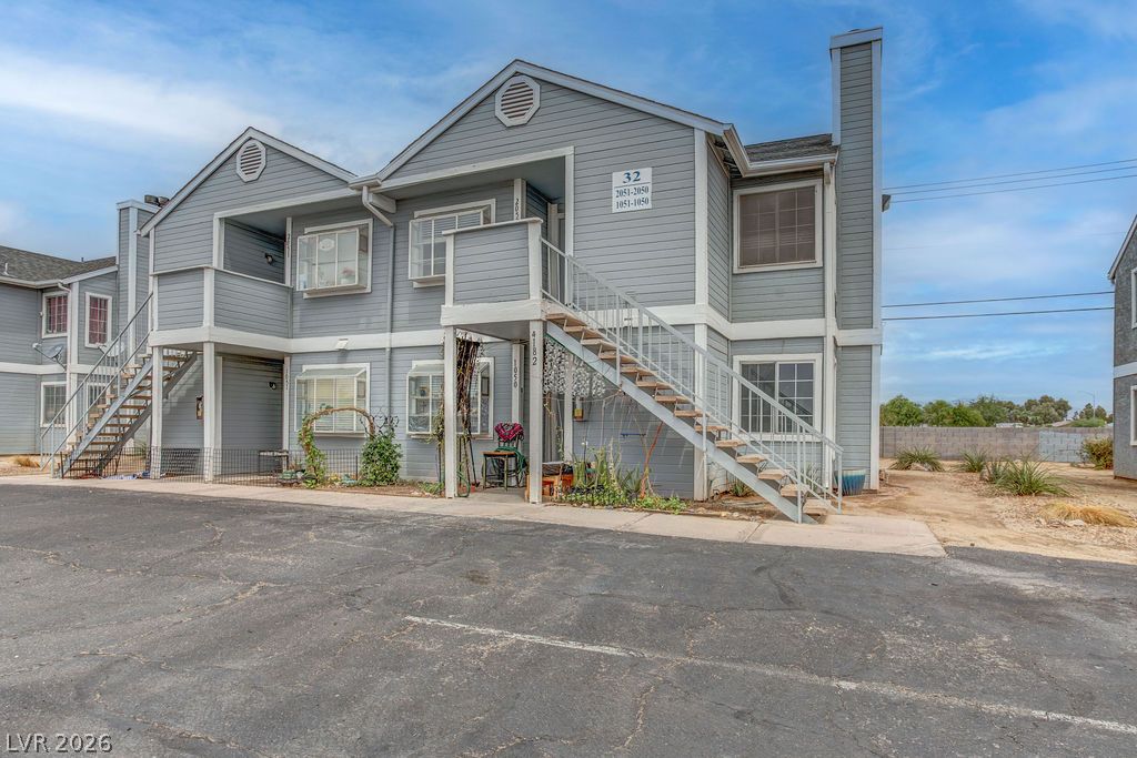 Photo 3 of 4182 Orbit Avenue