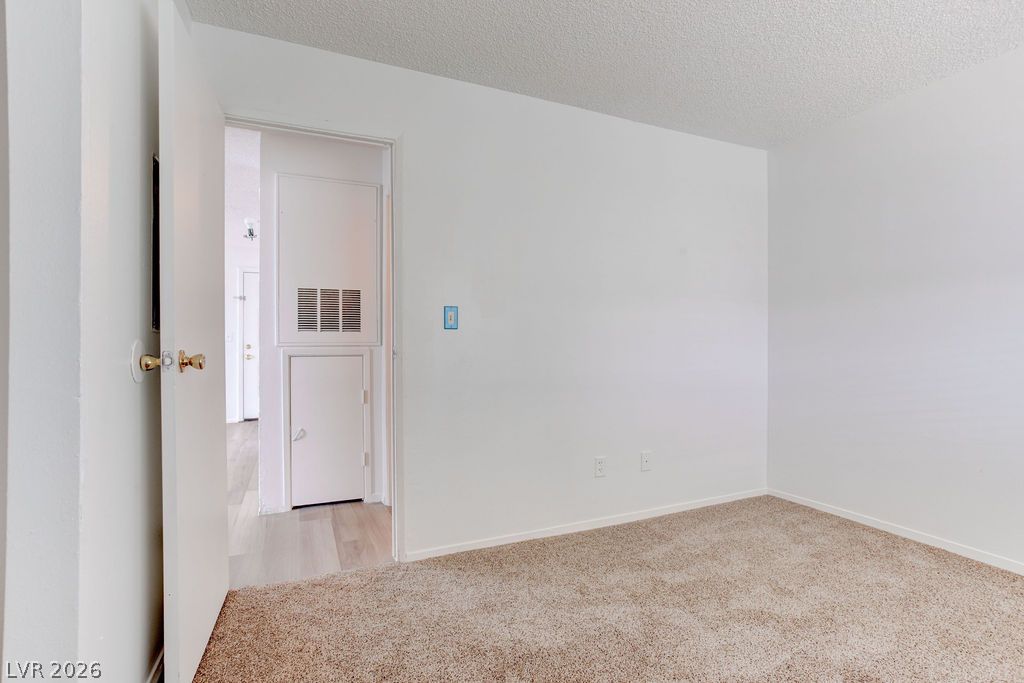 Photo 11 of 27, 4182 Orbit Avenue