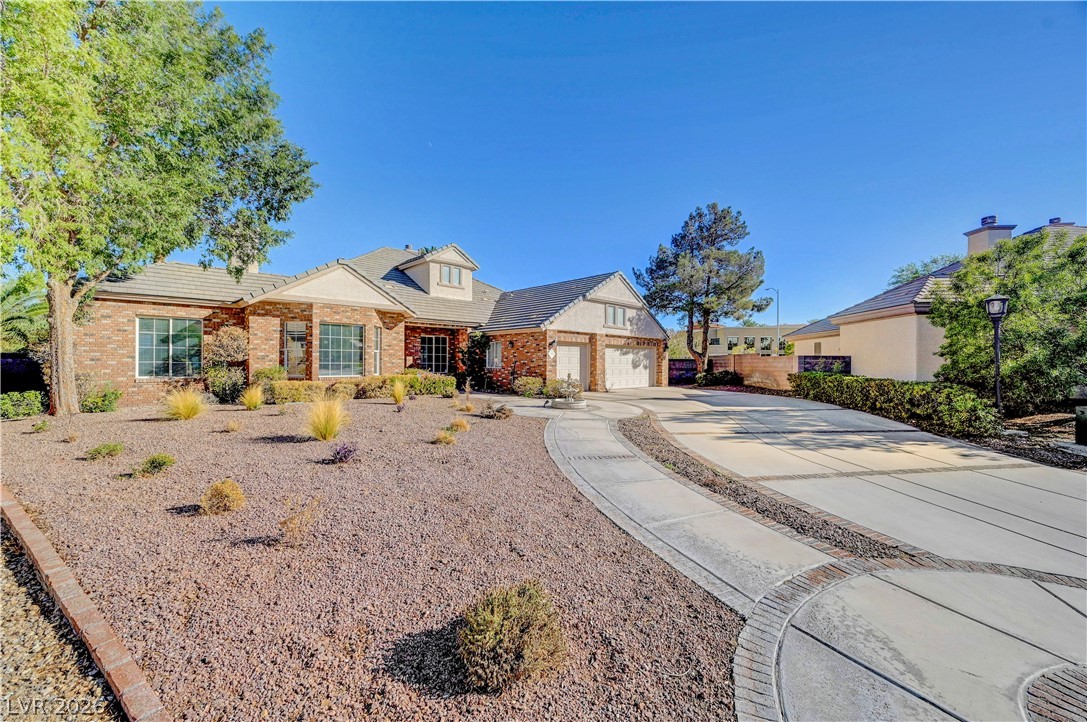 Photo 4 of 2308 Trident Maple Street