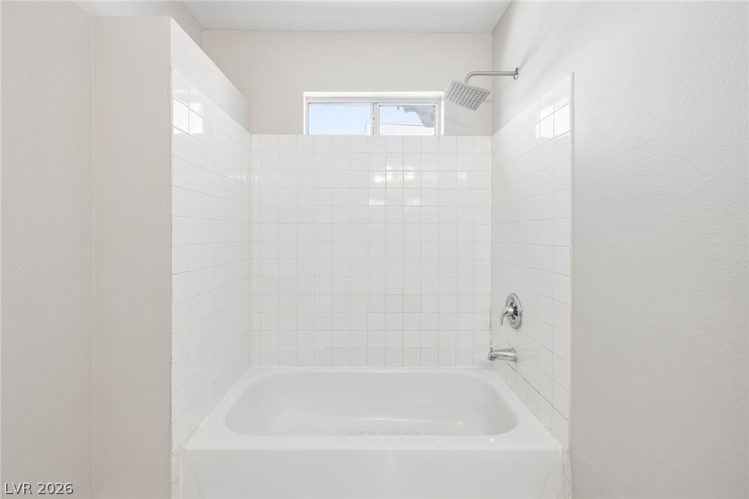 Photo 20 of 29, 3956 Danny Melamed Avenue #202
