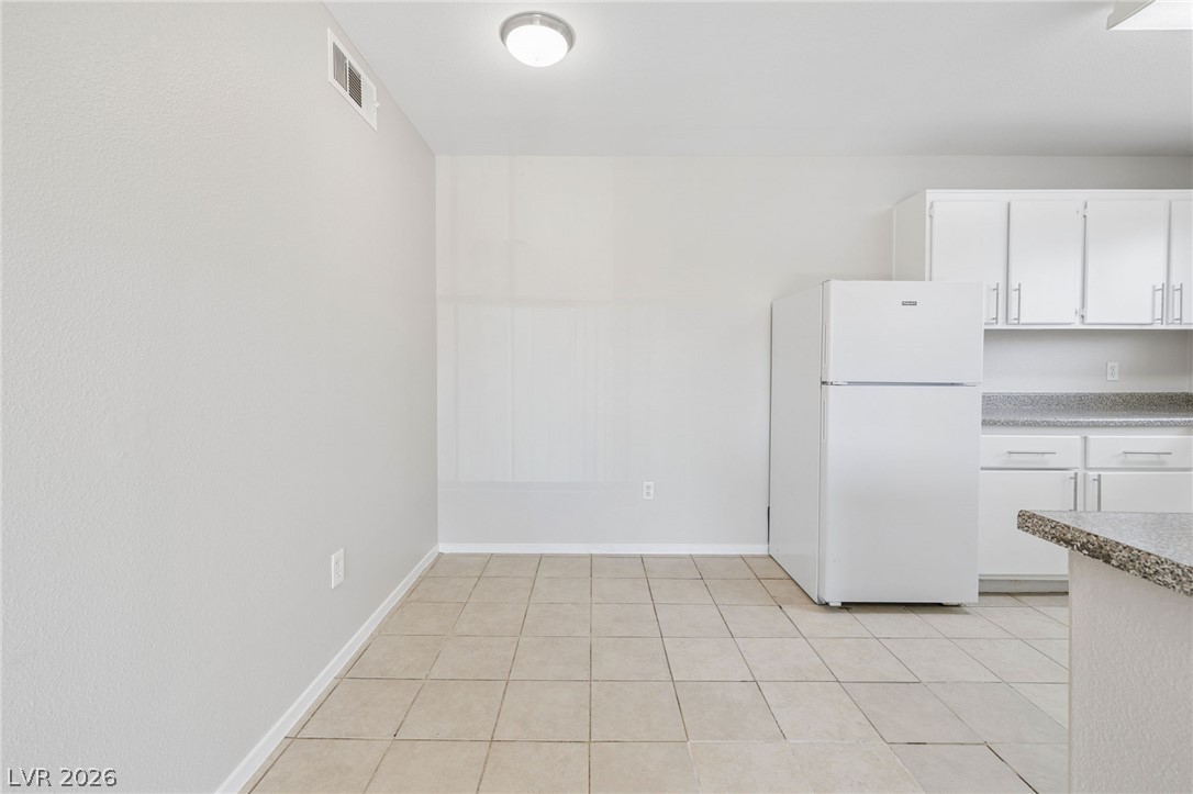Photo 8 of 29, 3956 Danny Melamed Avenue #202
