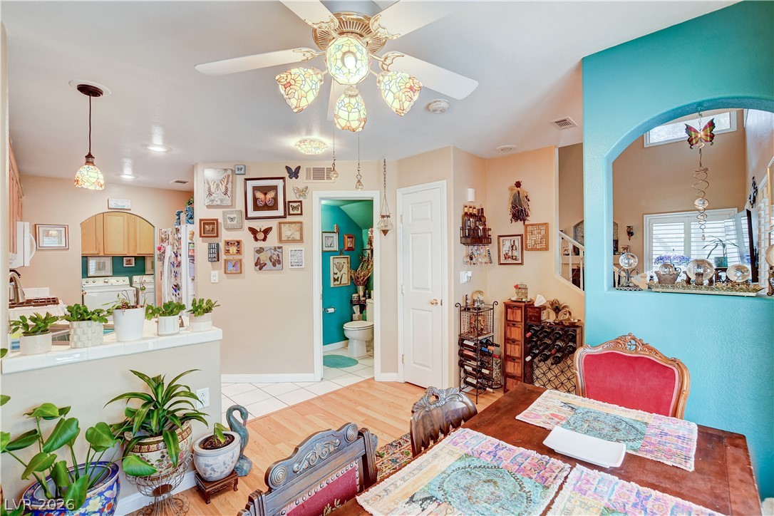 Photo 11 of 36, 513 Amber Horizon Street