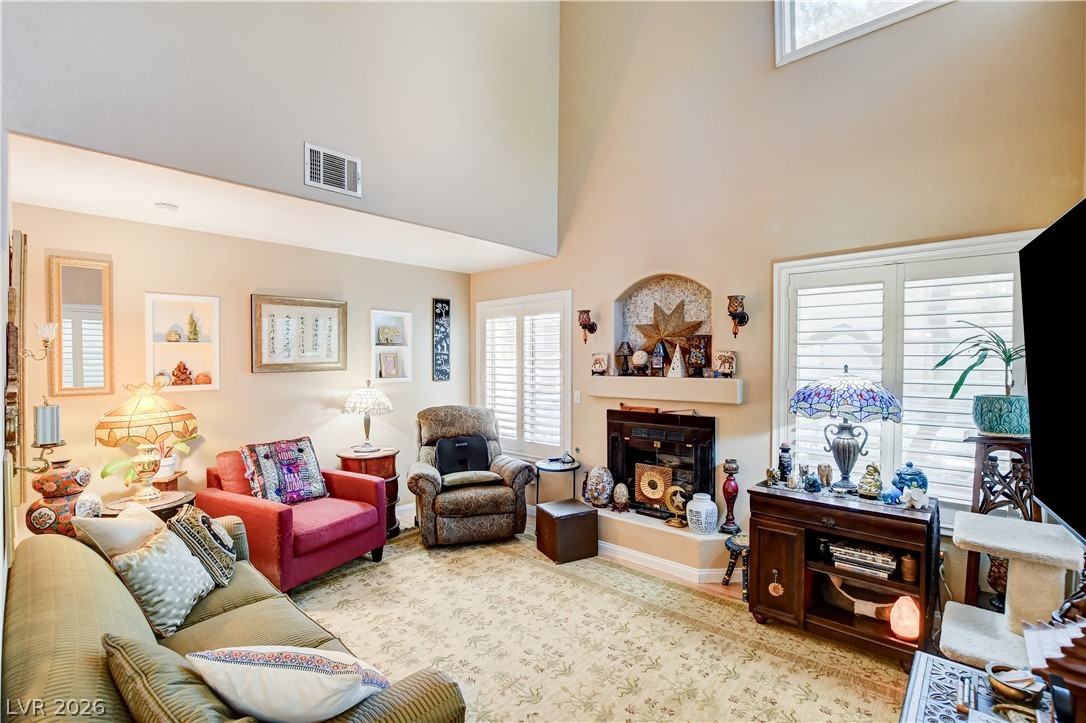 Photo 4 of 513 Amber Horizon Street