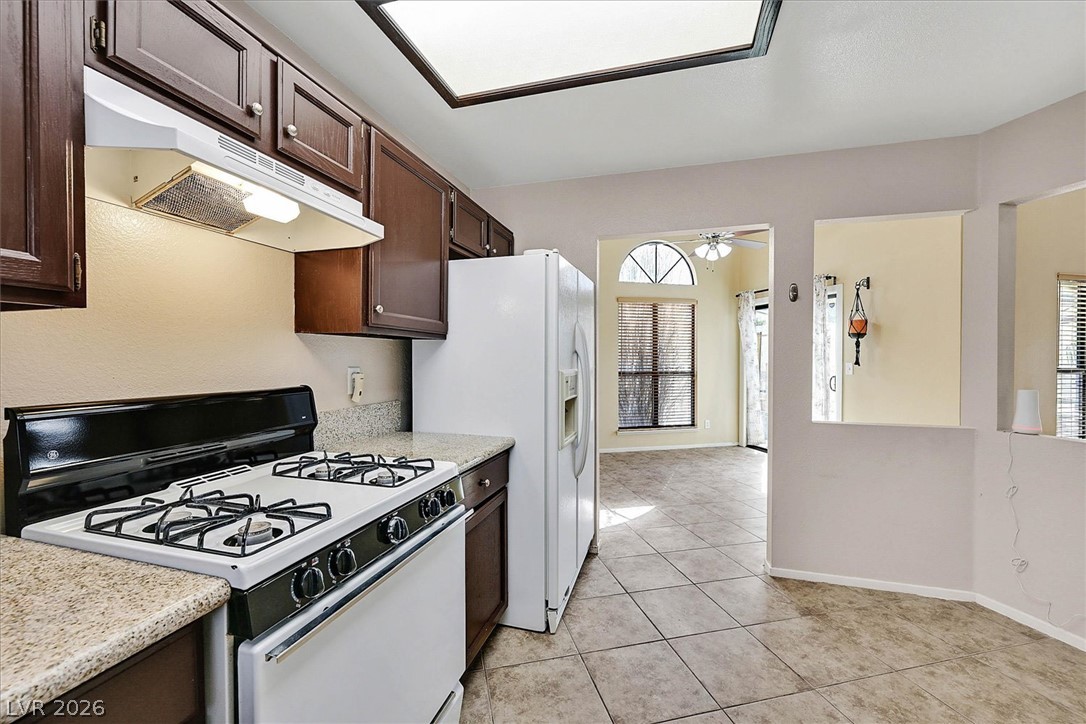 Photo 11 of 30, 3820 Rhine Way