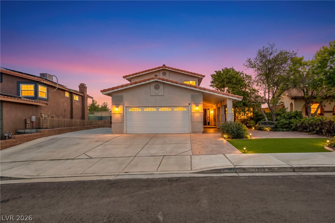 7529 W Gilmore Avenue, Las Vegas