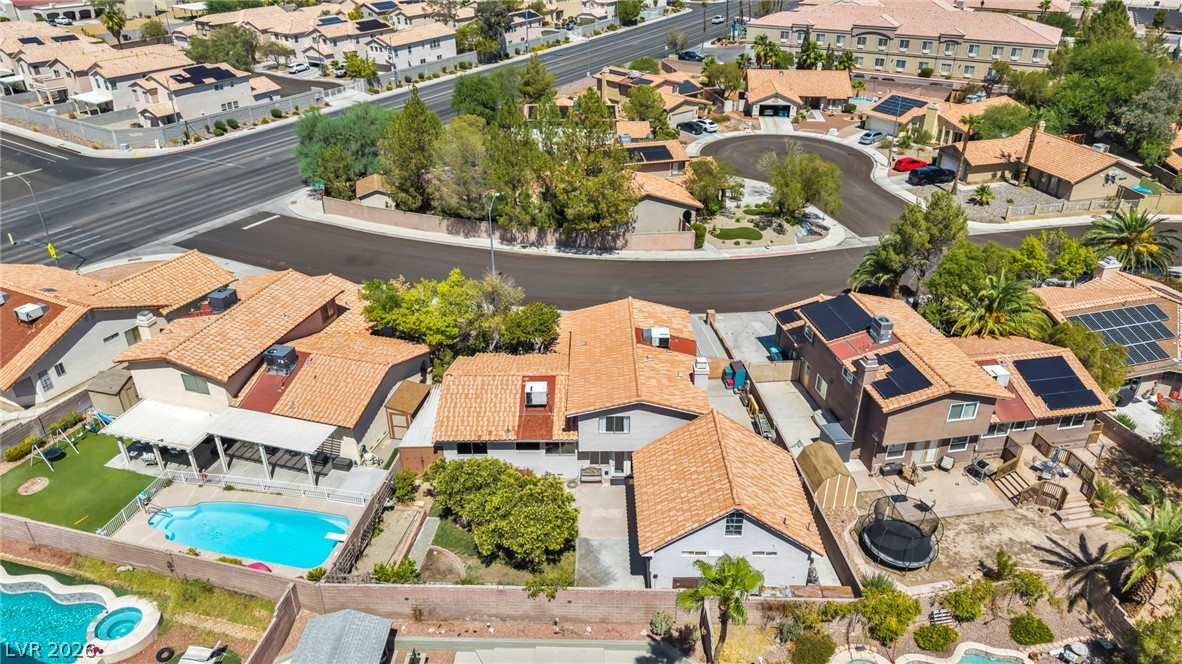 Photo 74 of 86, 7529 W Gilmore Avenue