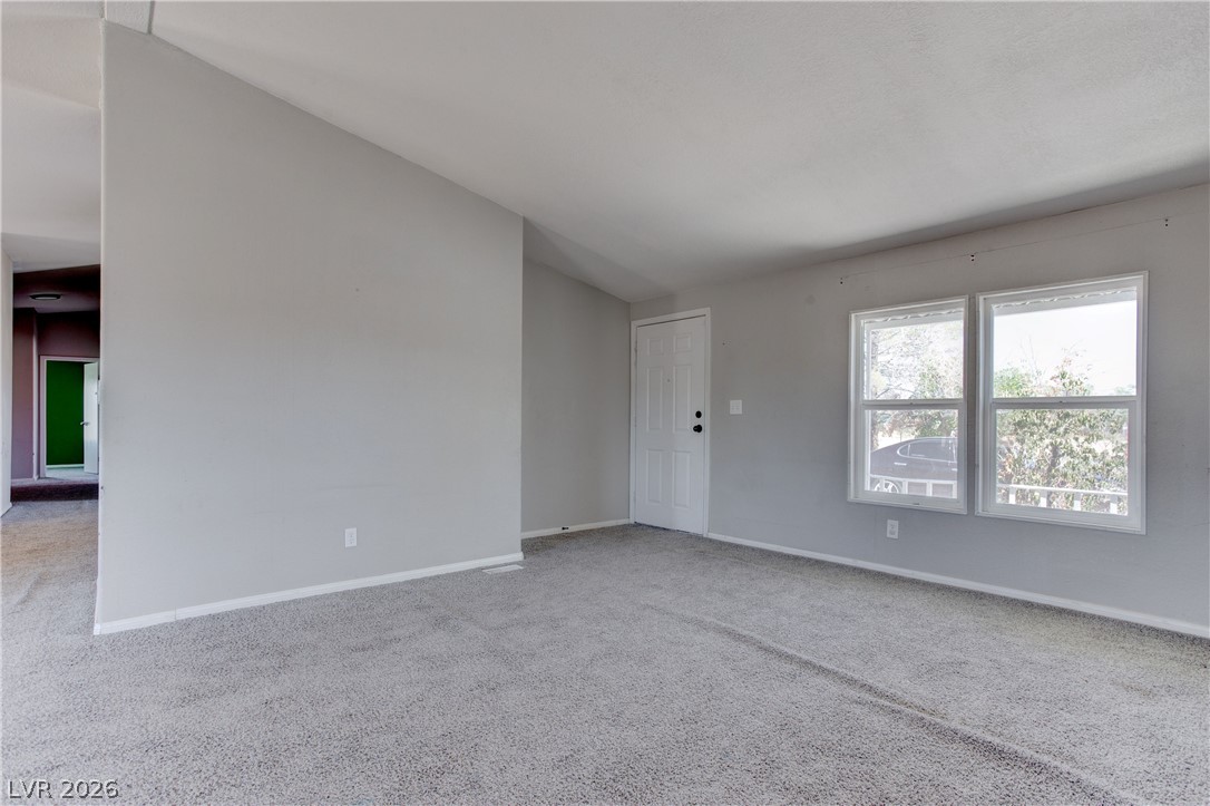 Photo 5 of 1701 Fremont