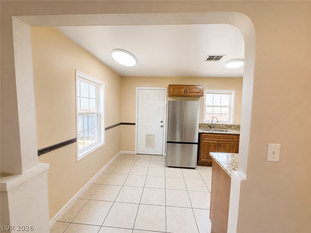 Photo 10 of 38, 410 W Atlantic Avenue