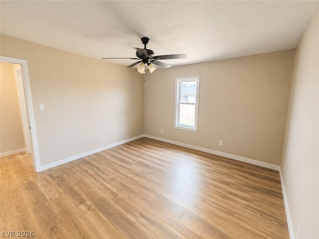 Photo 16 of 38, 410 W Atlantic Avenue