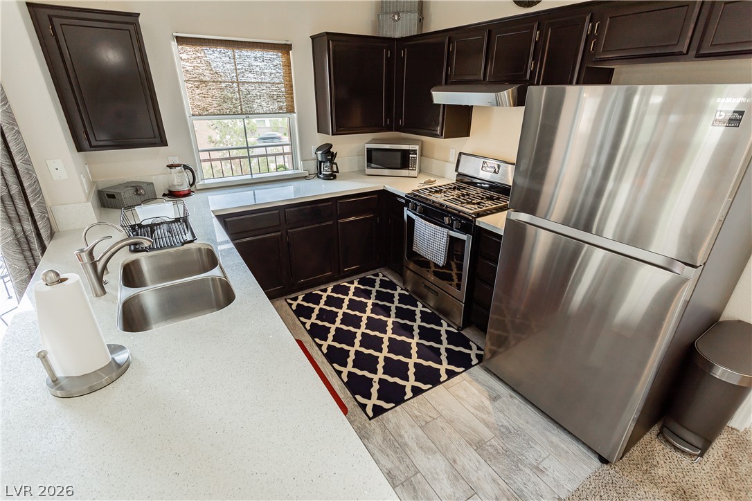 Photo 13 of 30, 3840 Juno Beach Street #201