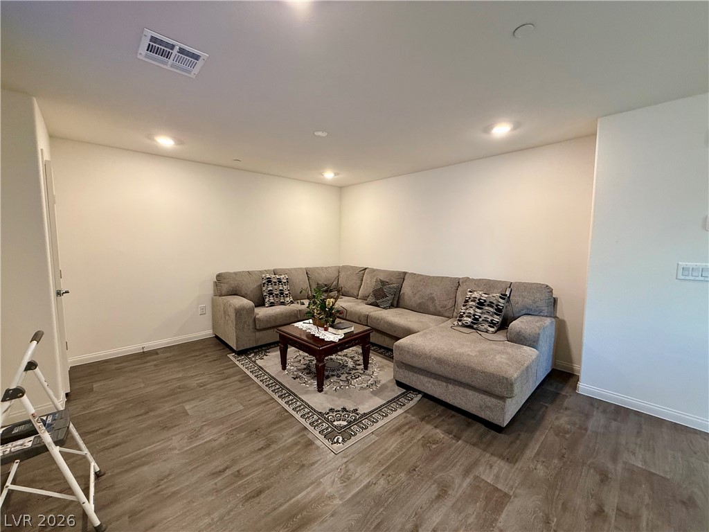 Photo 2 of 2686 Mango Light Avenue