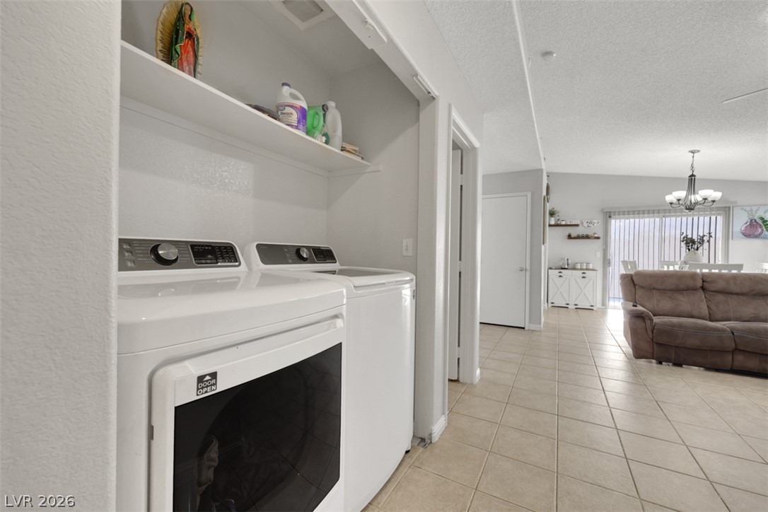 Photo 17 of 31, 2127 ALISA MARIA Way
