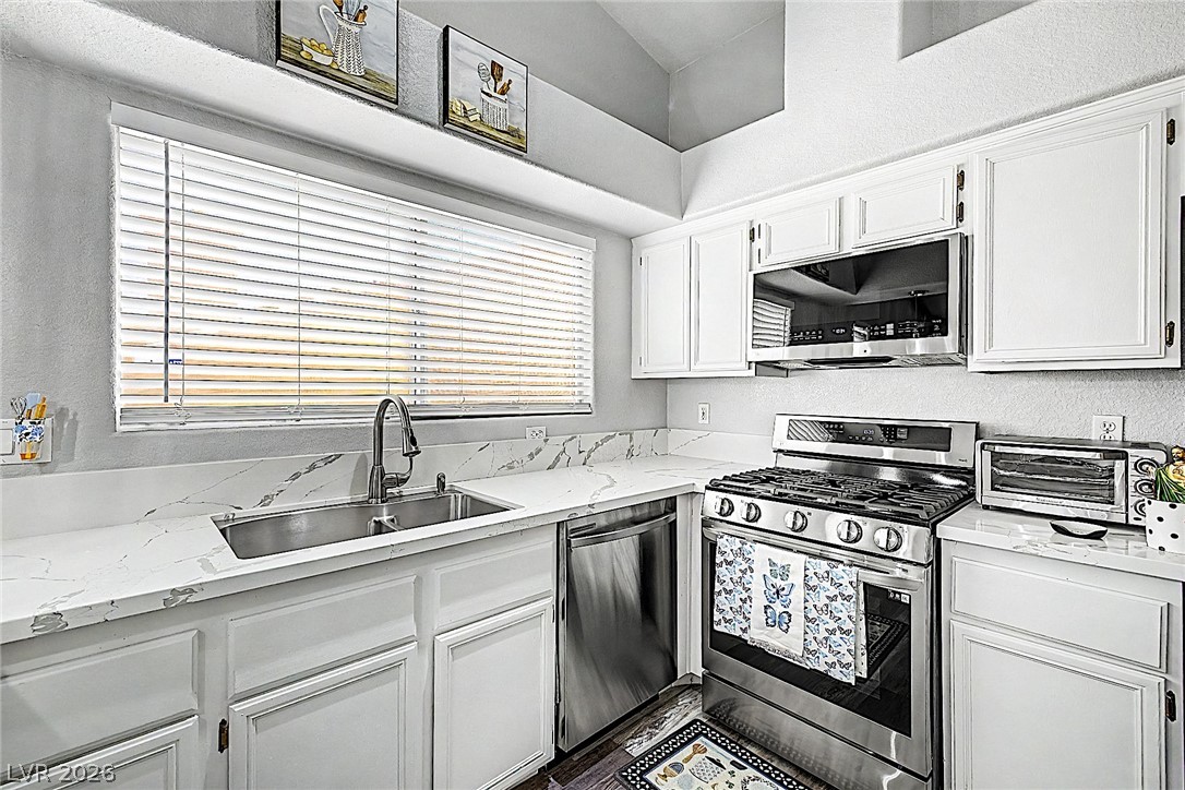 Photo 18 of 32, 2035 E Warm Springs Road #1003