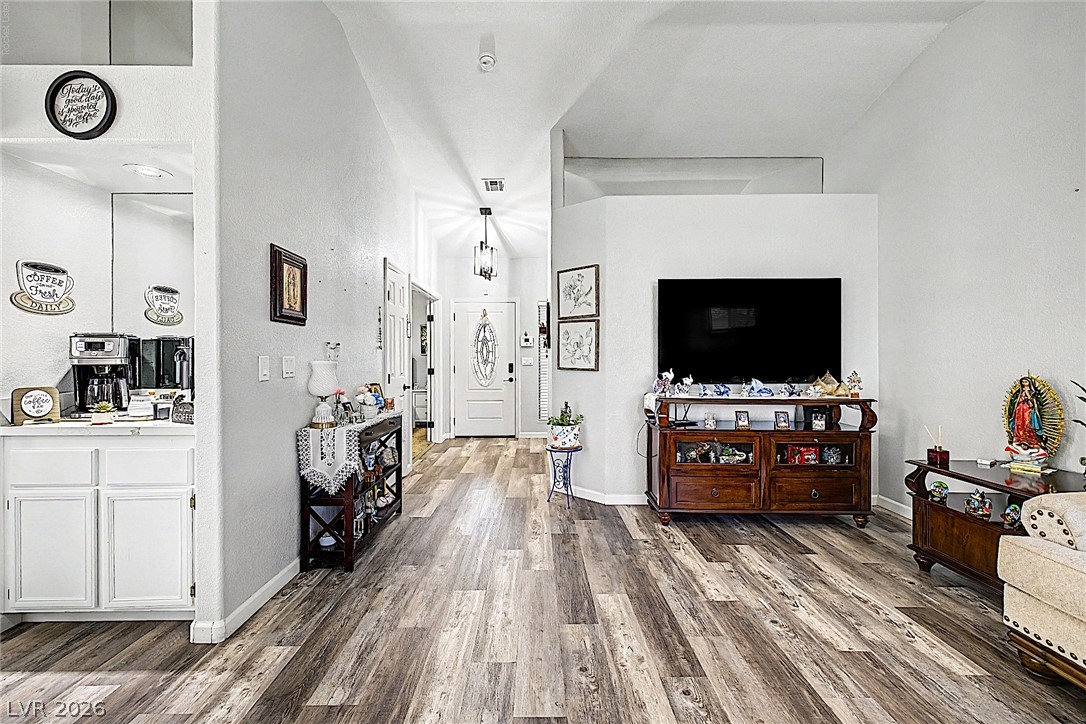 Photo 13 of 32, 2035 E Warm Springs Road #1003