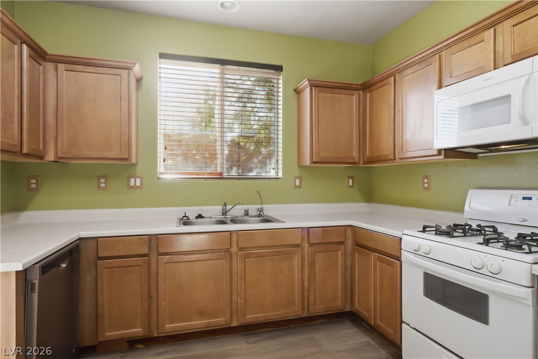 Photo 7 of 30, 8925 Veneroso Street