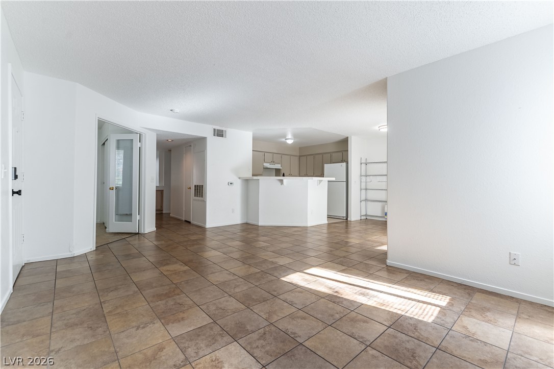 Photo 6 of 25, 701 Wheat Ridge Lane #101