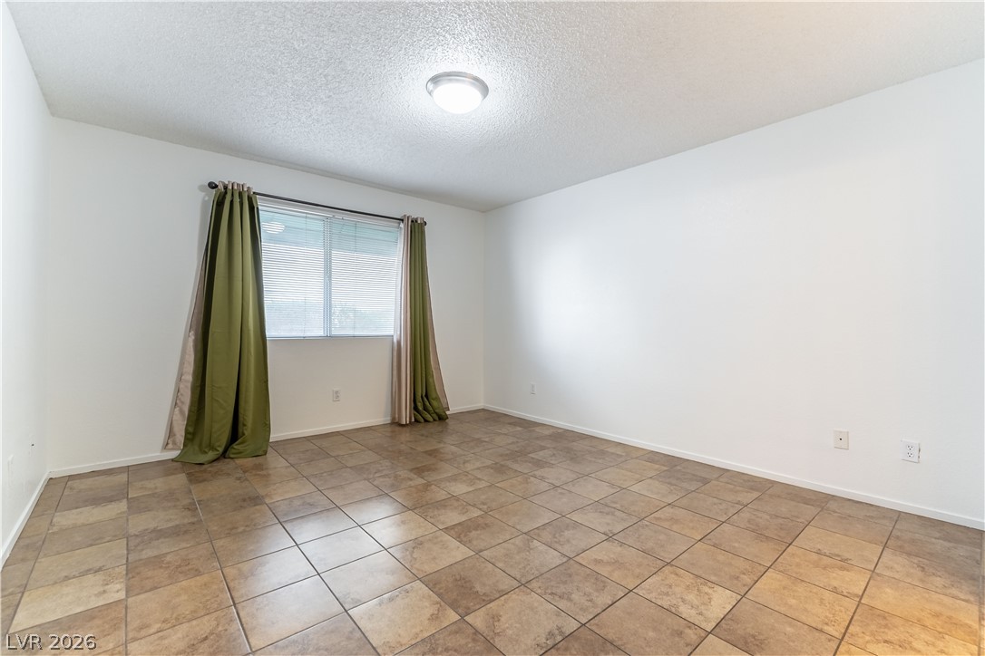 Photo 14 of 25, 701 Wheat Ridge Lane #101
