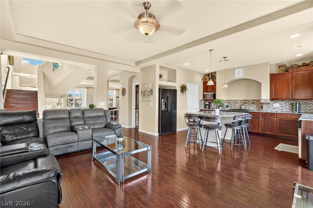 Photo 9 of 41, 8258 Sorrel Street