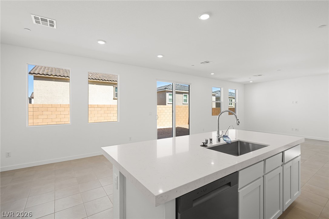 Photo 4 of 10772 Birch Meadows Avenue