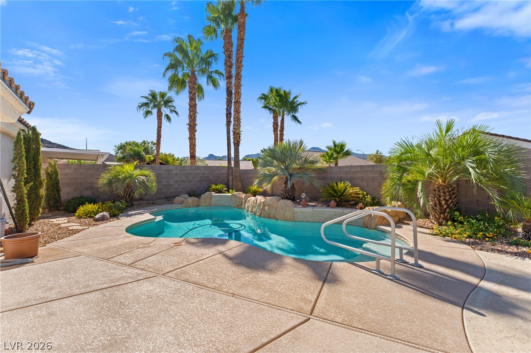 Photo 10 of 42, 2141 Arpeggio Avenue