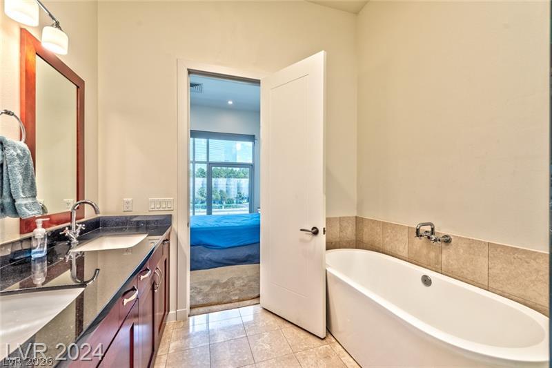 Photo 13 of 23, 4585 Dean Martin Drive #202