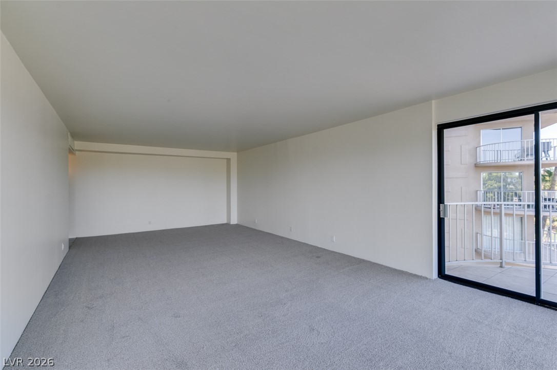 Photo 7 of 40, 3111 Bel Air Drive #4F