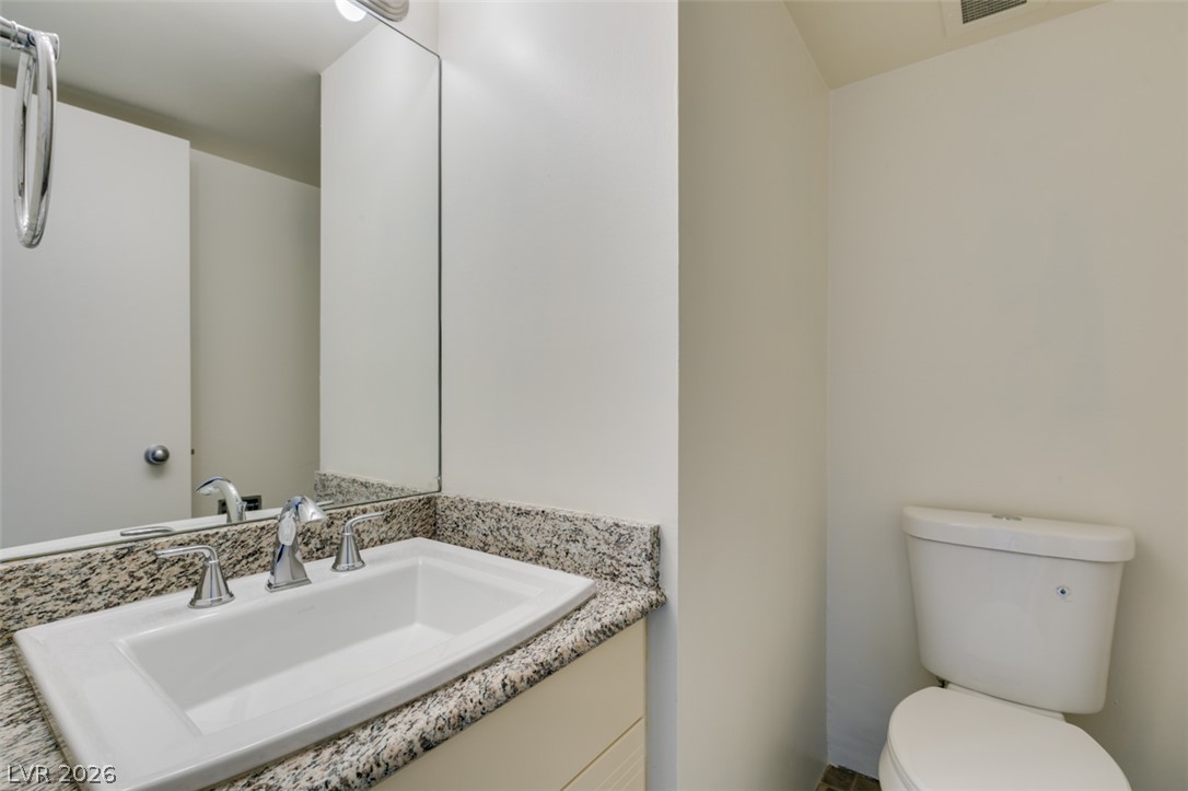 Photo 15 of 40, 3111 Bel Air Drive #4F