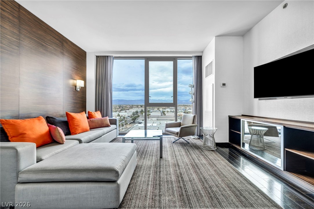 4381 W Flamingo Road #1007, Las Vegas 89103