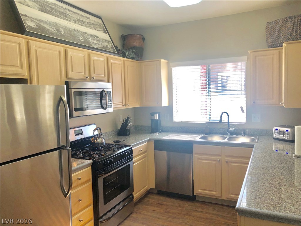 Photo 33 of 36, 5250 S RAINBOW Boulevard #2105
