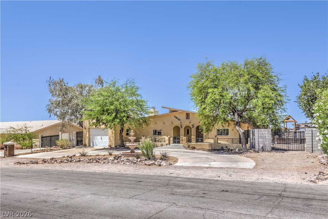 1610 Quarter Horse Drive, Henderson 89002