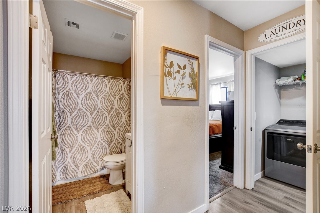 Photo 15 of 43, 5576 W Rochelle Avenue #32D