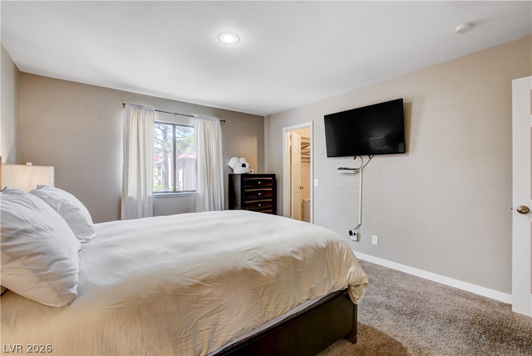 Photo 24 of 43, 5576 W Rochelle Avenue #32D