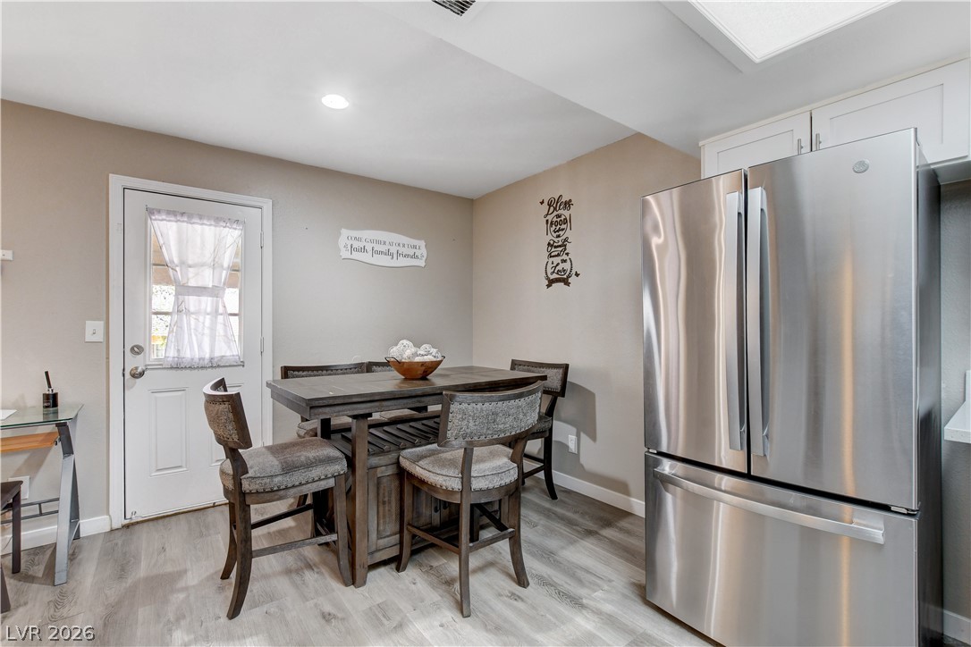 Photo 40 of 43, 5576 W Rochelle Avenue #32D