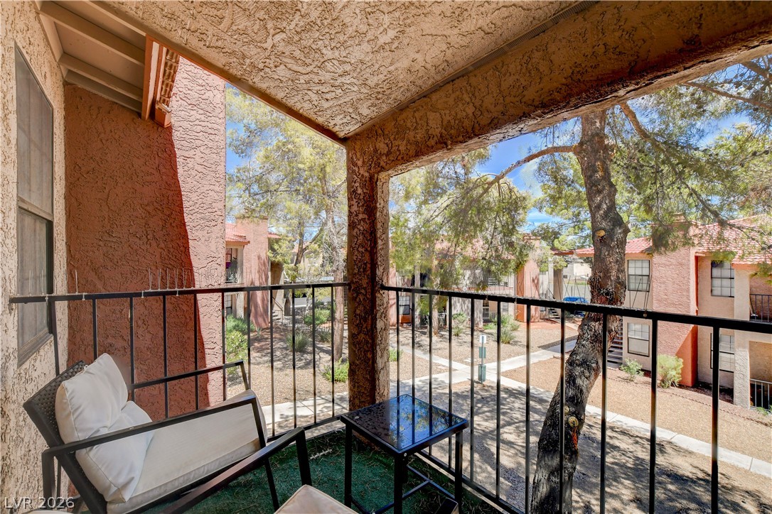 Photo 42 of 43, 5576 W Rochelle Avenue #32D