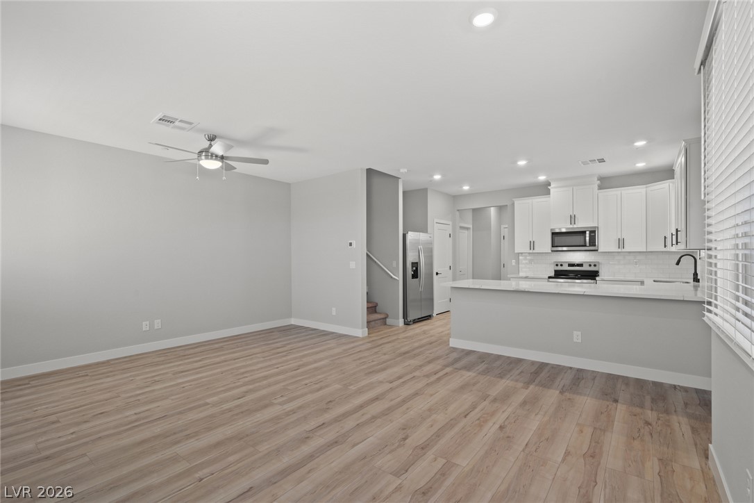 Photo 3 of 8352 Weidler Street