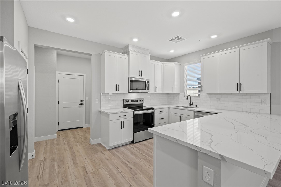 Photo 4 of 8352 Weidler Street
