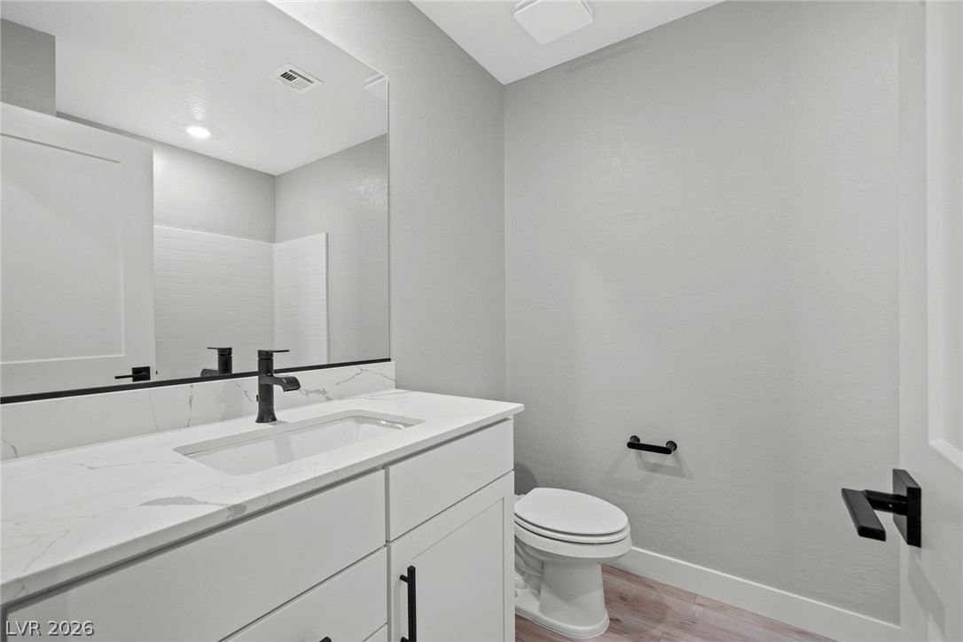 Photo 8 of 8, 8352 Weidler Street