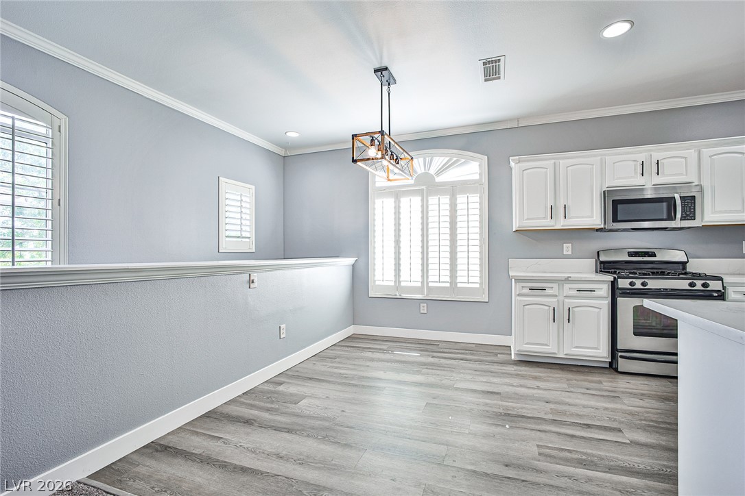 Photo 11 of 33, 1500 Ruby Cliffs Lane #201