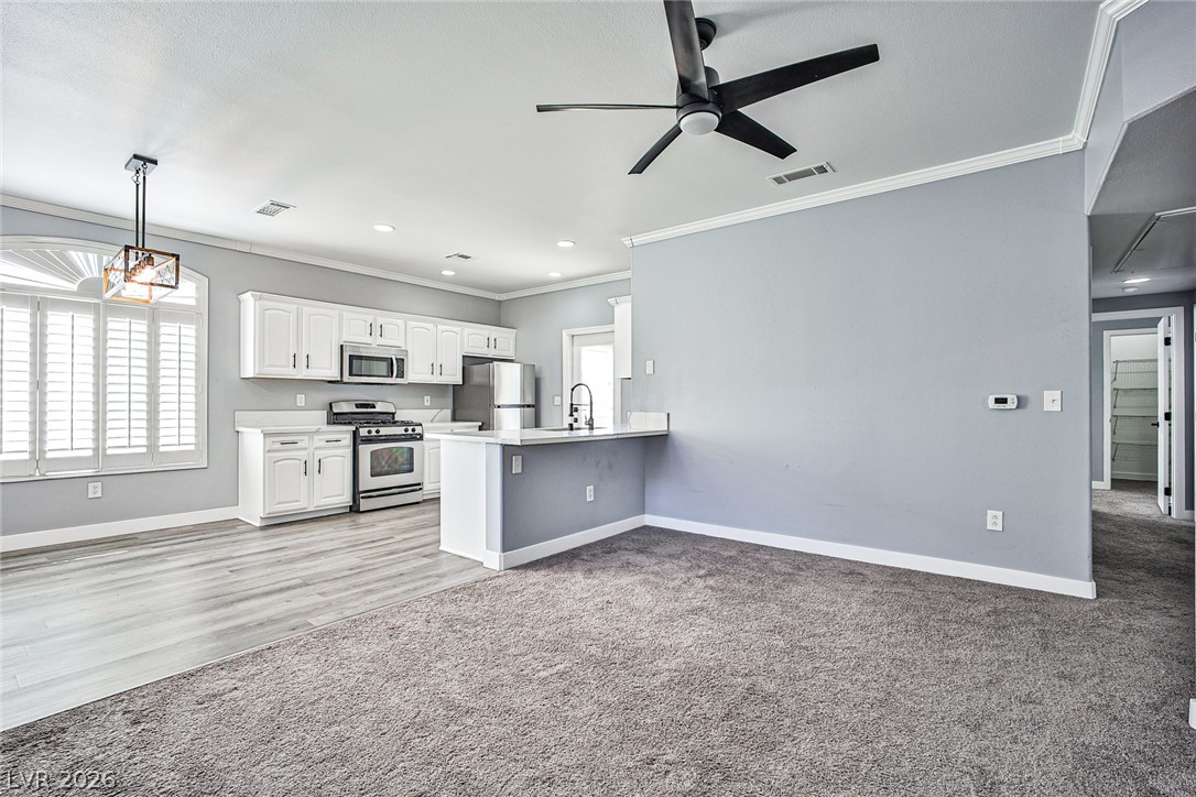 Photo 12 of 33, 1500 Ruby Cliffs Lane #201