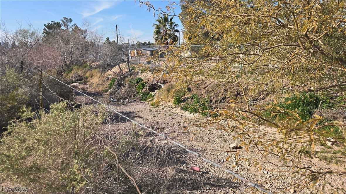 Photo 7 of 9, LaCienega
