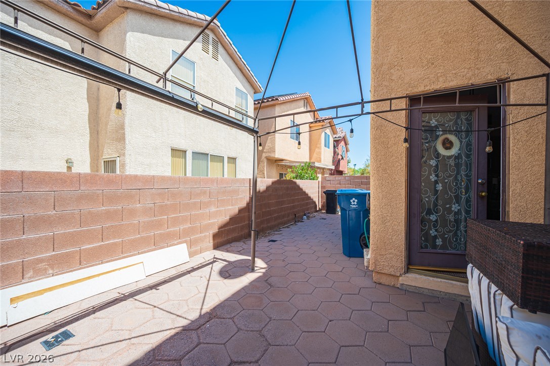 Photo 5 of 6882 Bronze Meadow Avenue