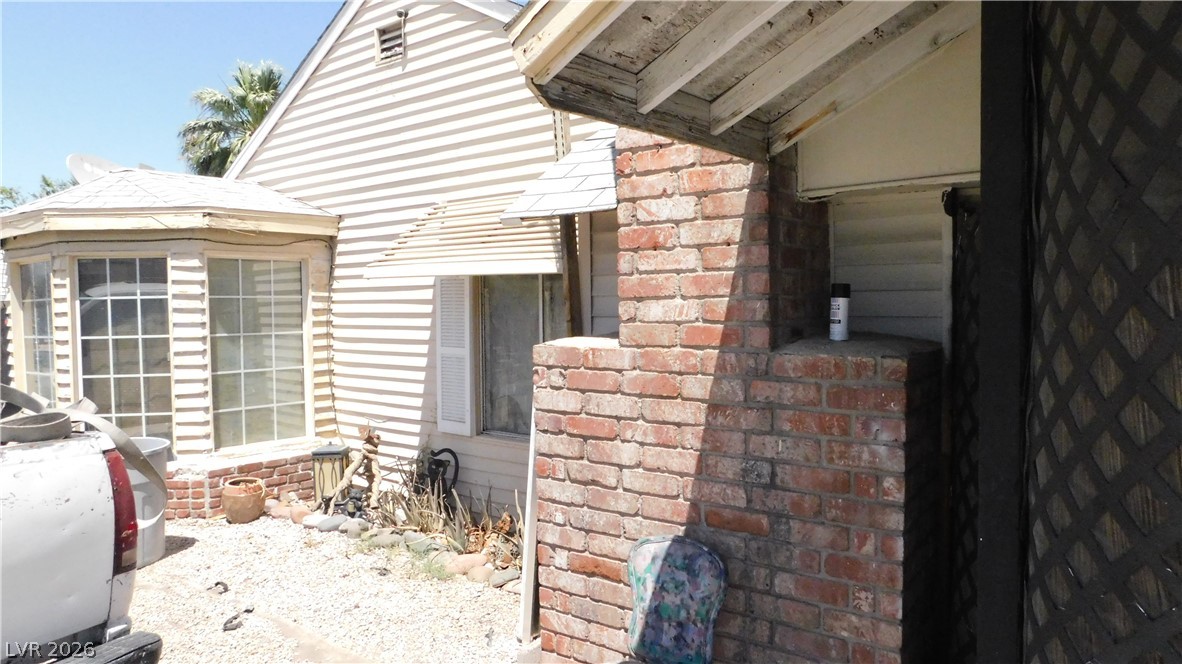 Photo 3 of 1147 S 15th Street