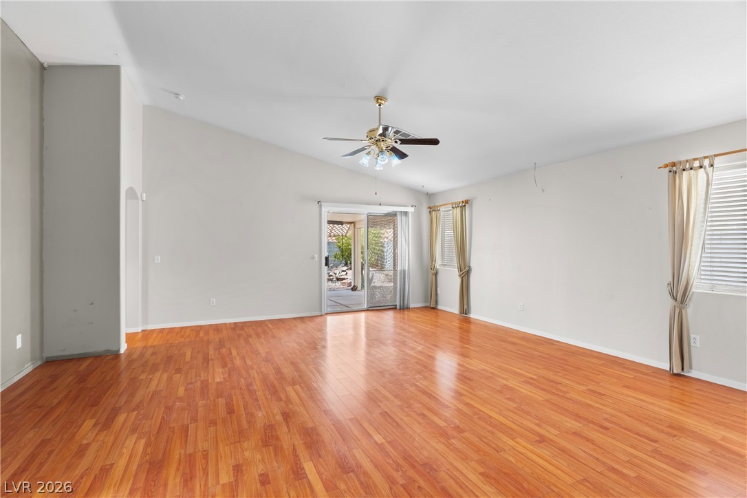 Photo 9 of 31, 593 Fox Chase Street