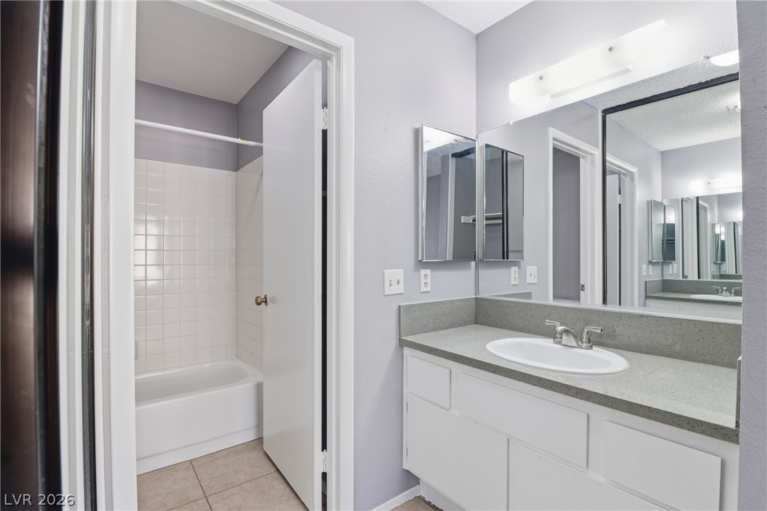 Photo 26 of 42, 4836 Nara Vista Way #204