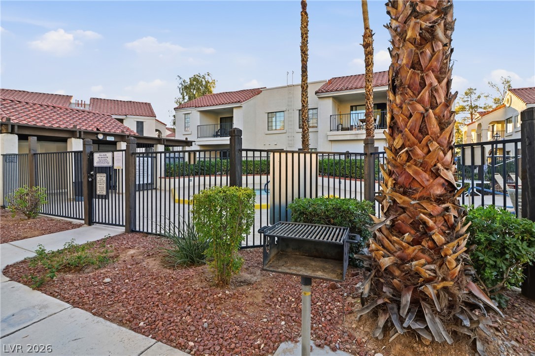 Photo 39 of 42, 4836 Nara Vista Way #204