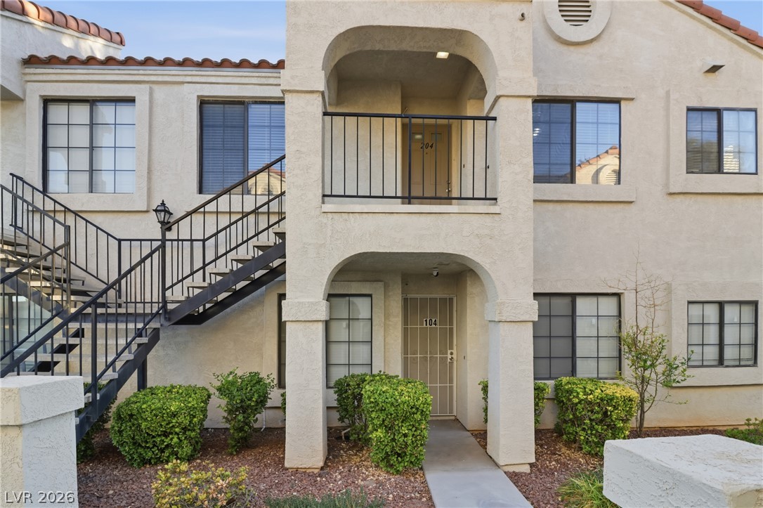 Photo 10 of 42, 4836 Nara Vista Way #204