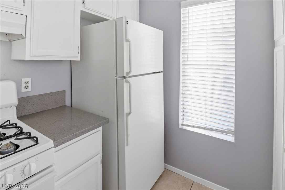 Photo 14 of 42, 4836 Nara Vista Way #204