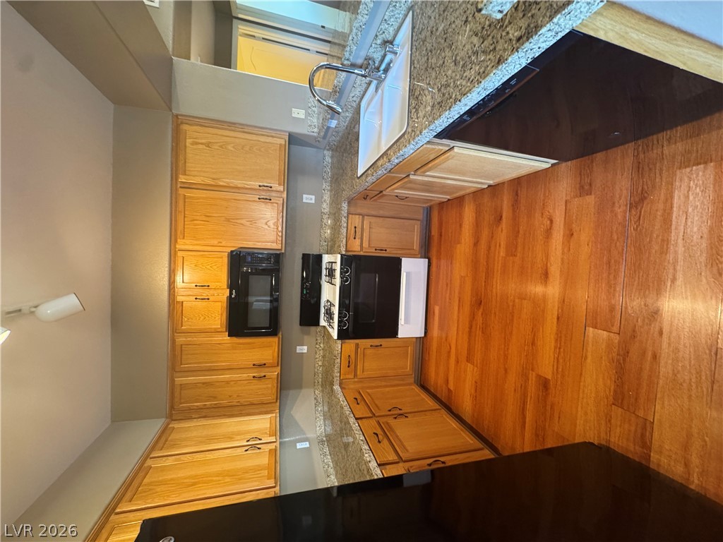 Photo 22 of 27, 9901 Trailwood Drive #2164