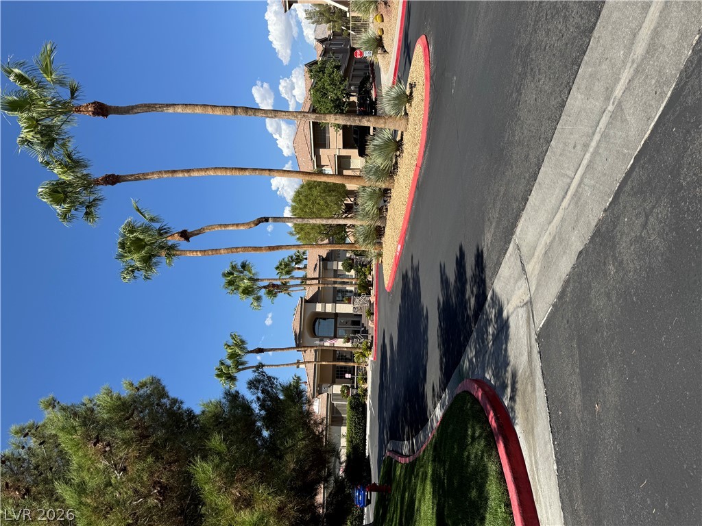 Photo 26 of 27, 9901 Trailwood Drive #2164